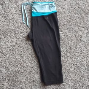 ⭐ 5 for $20⭐ Black and teal capri exercise legging